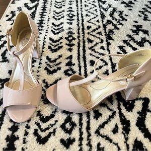 BANDOLINO - blush T-strap block heels 6.5M
